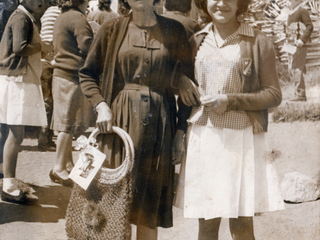 Mi abuela y mi mamá Mi abuela y mi mamá
