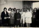 Apoderadas y profesoras en el colegio Correntoso Apoderadas y profesoras en el colegio Correntoso