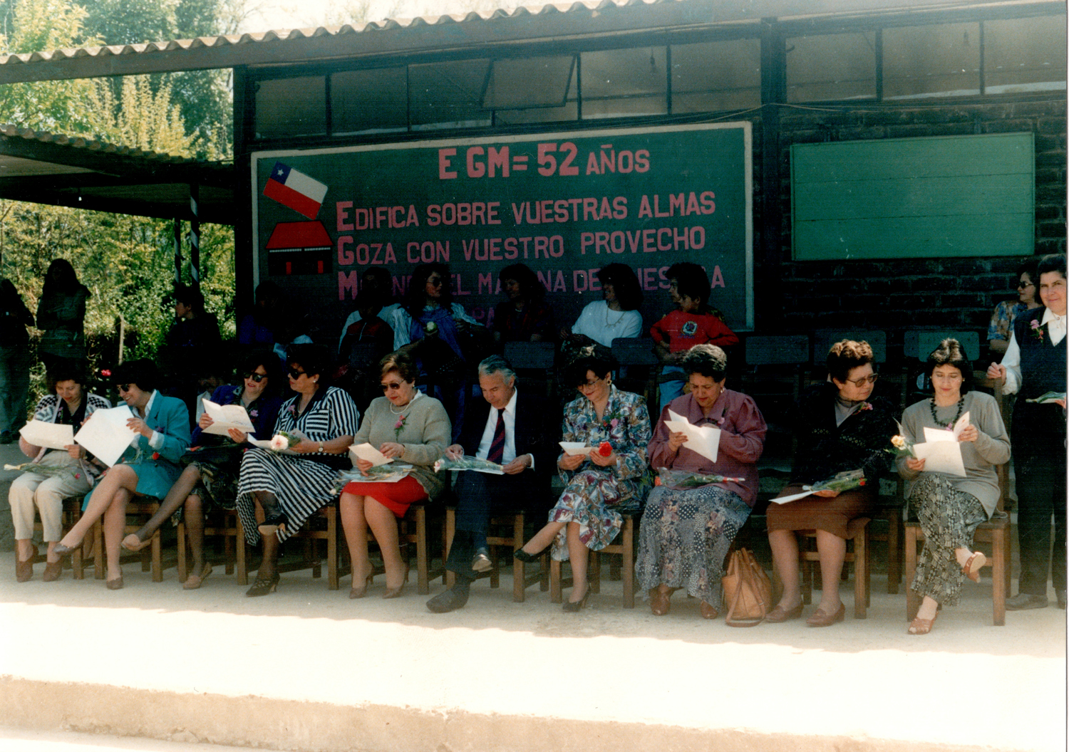 Aniversario N° 52 de la Escuela Gabriela Mistral Aniversario N° 52 de la Escuela Gabriela Mistral