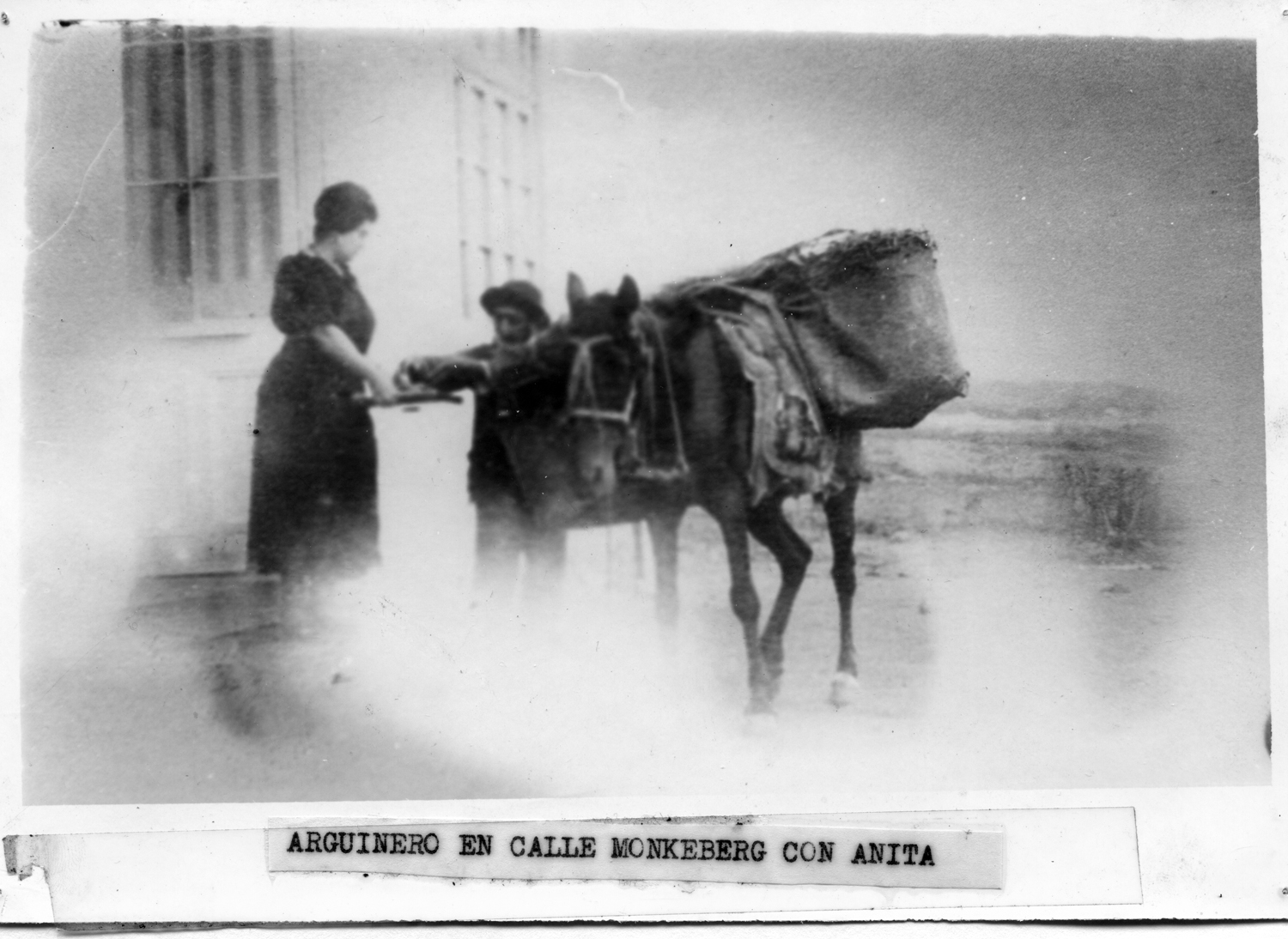 Vendedor ambulante de la época Vendedor ambulante de la época
