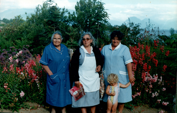 Las colegas Las colegas