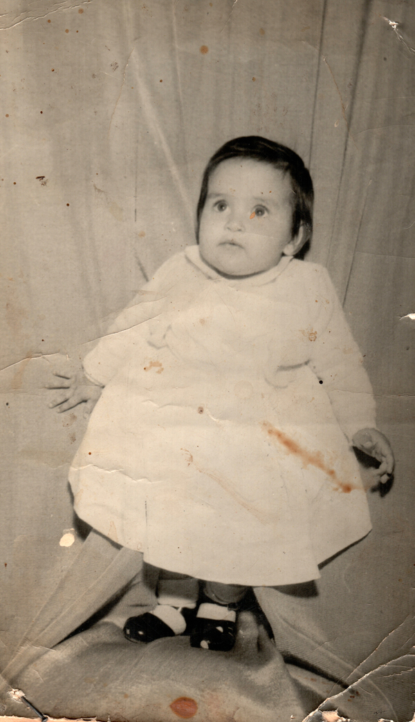 De pie a los 8 meses De pie a los 8 meses
