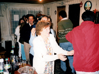 Fiesta de año nuevo en casa Fiesta de año nuevo en casa