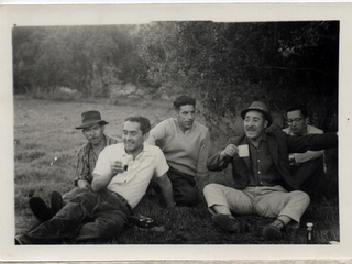 Tertulia en el cerro