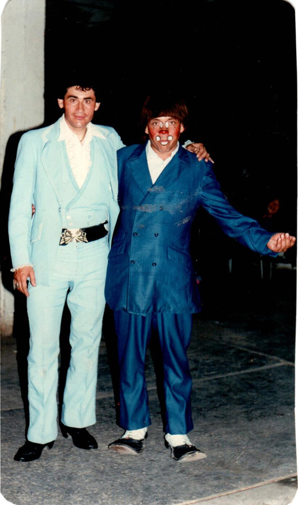 Tony Cachureo junto a “El Gitano”