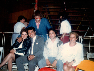Tony Cachureo junto a su familia