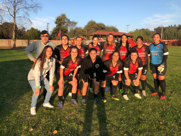 Equipo femenino General Velásquez