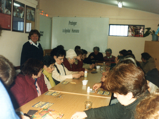 Once y juego de lota con club de adulto mayor