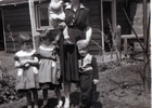 Mamá Olga y sus 4 hijos Mamá Olga y sus 4 hijos