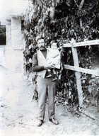 Mi abuelo con la tía Julia Quezada Mi abuelo con la tía Julia Quezada