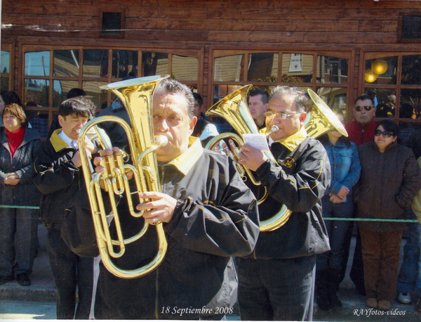 Instrumentos de viento y de contracanto de la banda Esmeralda Instrumentos de viento y de contracanto de la banda Esmeralda