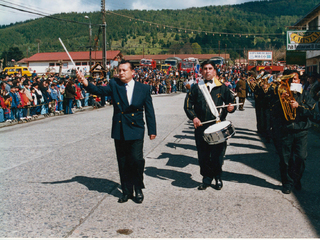 Multitudinario desfile Multitudinario desfile