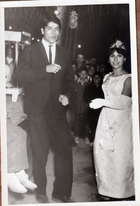 Leticia reina y acompañante