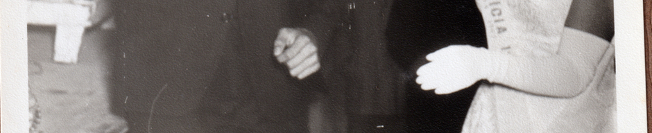 Leticia reina y acompañante