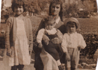 Leonor y sus hijos