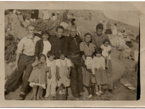 Paseo familiar de los Fibla Espinoza a la Pampilla