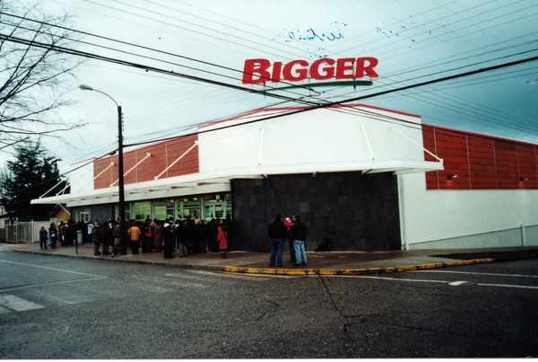 Apertura supermercado Bigger