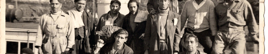 La Cuadrilla del Muelle, carteros y capitán de lancha