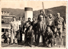 La Cuadrilla del Muelle, carteros y capitán de lancha
