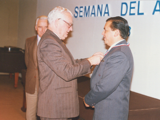 Entrega de distinción, semana del árbol