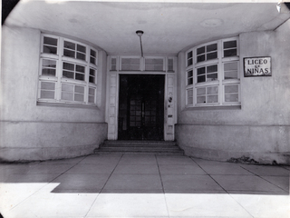 Frontis Liceo de niñas