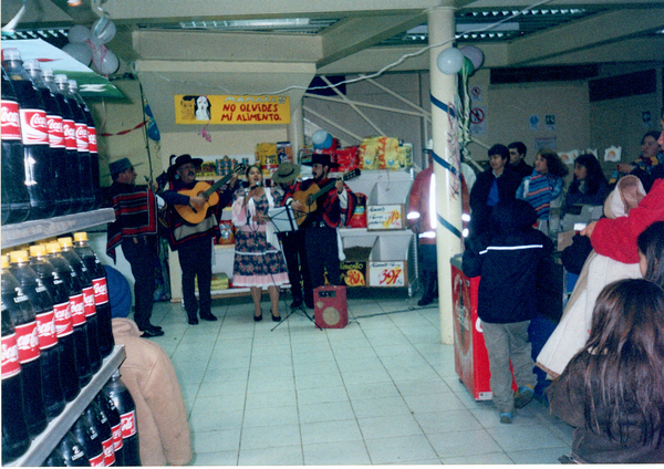Inauguración supermercado “La Familia”