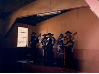 Presentación en el Salón Parroquial