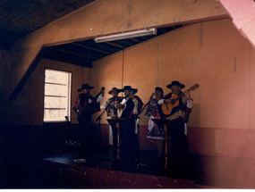 Presentación en el Salón Parroquial