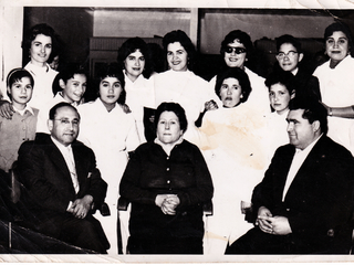 Inauguración salón de belleza Vélez