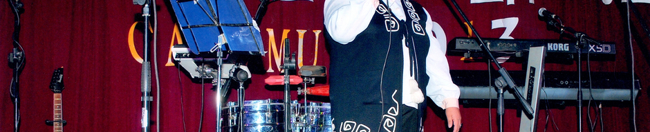 Cantando en el festival de la voz 2013