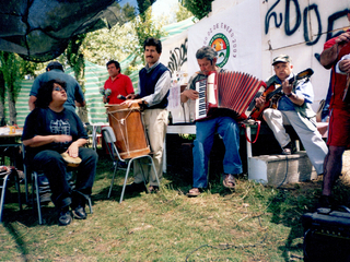 Conjunto Canta Catemu en celebración del Club de Pesca y Caza