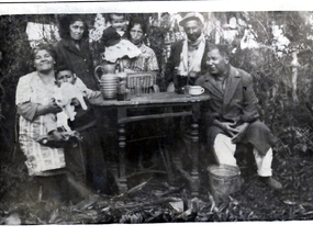 Familia