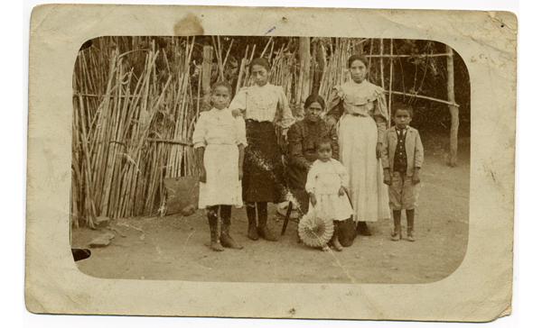 Familia Carvajal Cortés Familia Carvajal Cortés