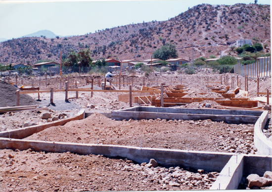 Cimientos del colegio La Villa