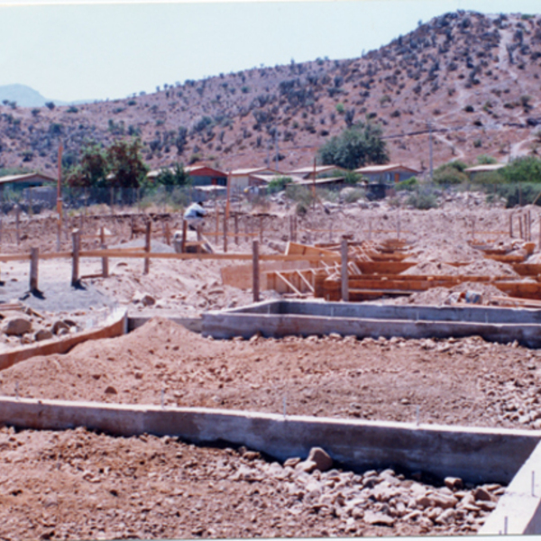 Cimientos del colegio La Villa