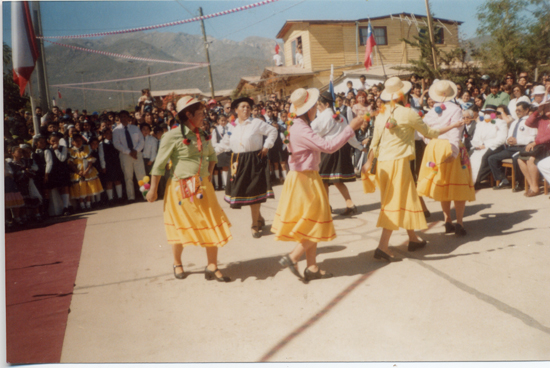 Acto de fiestas patrias