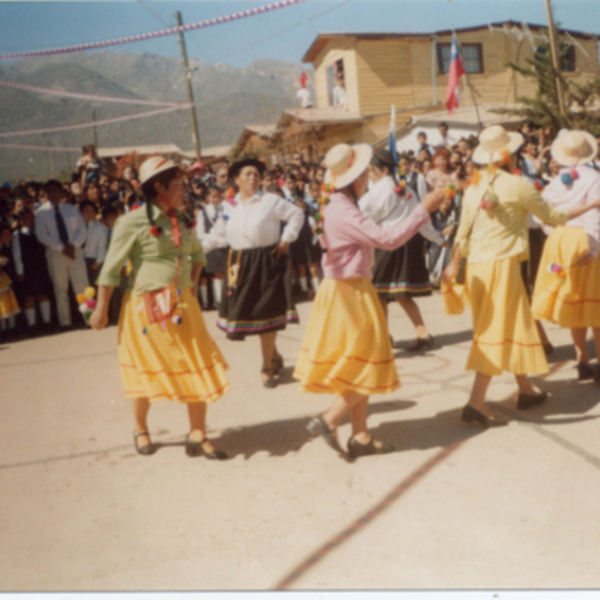 Acto de fiestas patrias