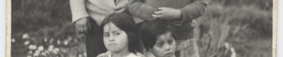 Alicia Díaz y sus nietas Alicia Díaz y sus nietas