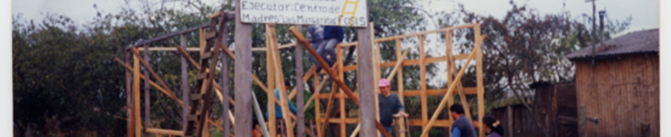 Construcción de centro de madres Construcción de centro de madres