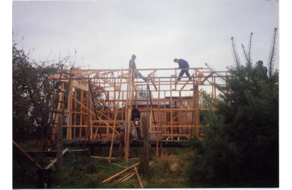 Construcción de centro de madres