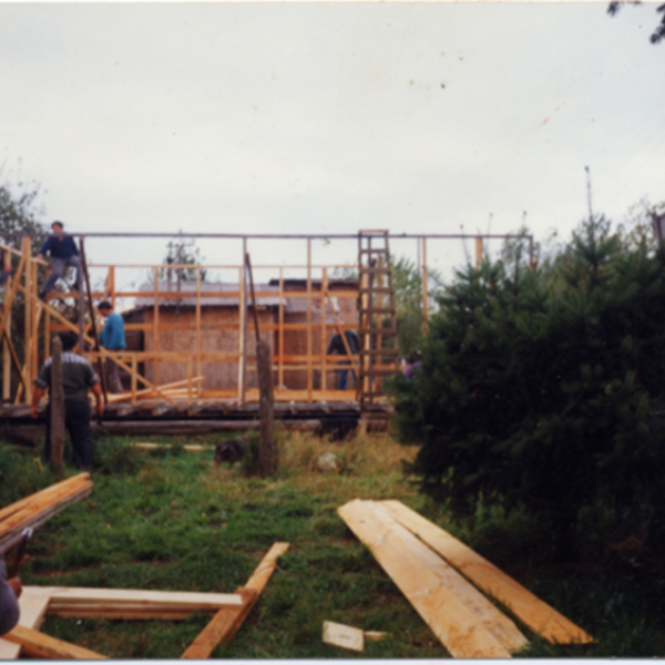 Construcción de centro de madres