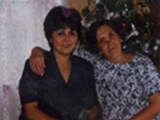 Raquel Emhart Cofré y Mónica Ruiz Emhart Raquel Emhart Cofré y Mónica Ruiz Emhart