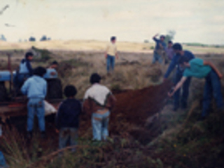 Construcción de cancha de fútbol