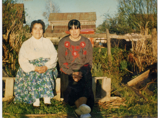 Mujeres en Frutillar