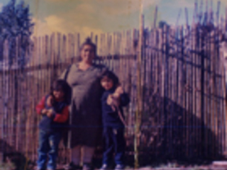 Abuela y nietas Abuela y nietas