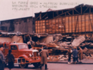 Destrucción de tiendas comerciales Destrucción de tiendas comerciales