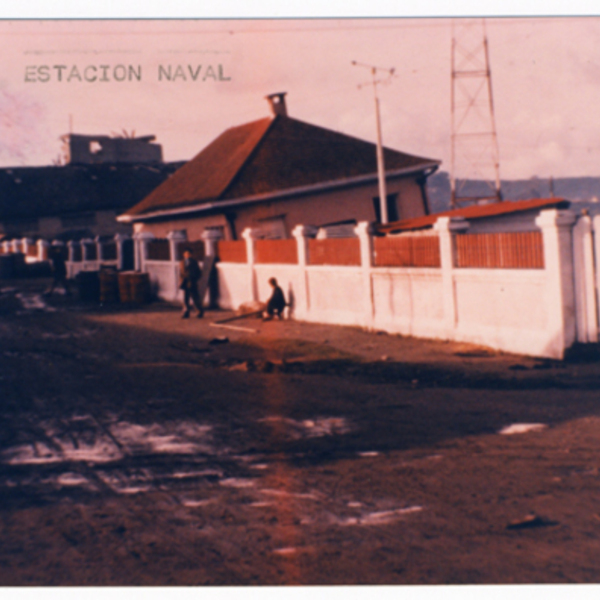 Ruinas de la estación naval