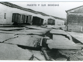Ruinas de las bodegas del puerto Ruinas de las bodegas del puerto