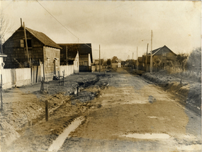 Panorámica de una calle de tierra