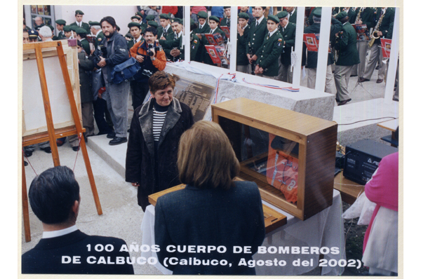 Homenaje a bombero mártir